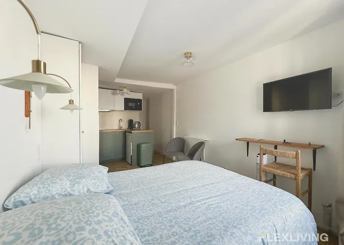 Beautiful 17m In 6 * Paris